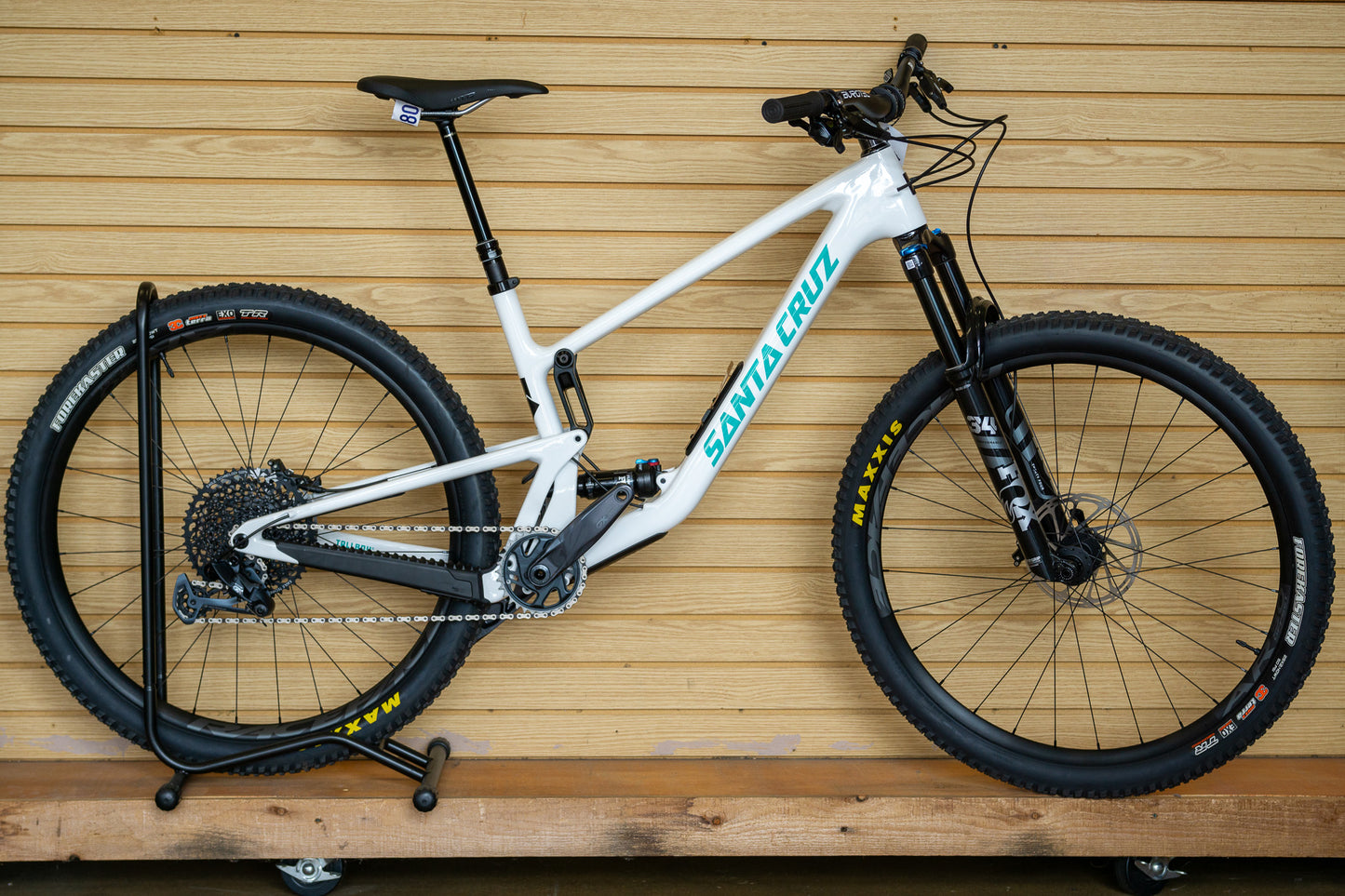 Santa Cruz Tallboy 5 C S - Gloss White (L) Mountain Bike - Side View