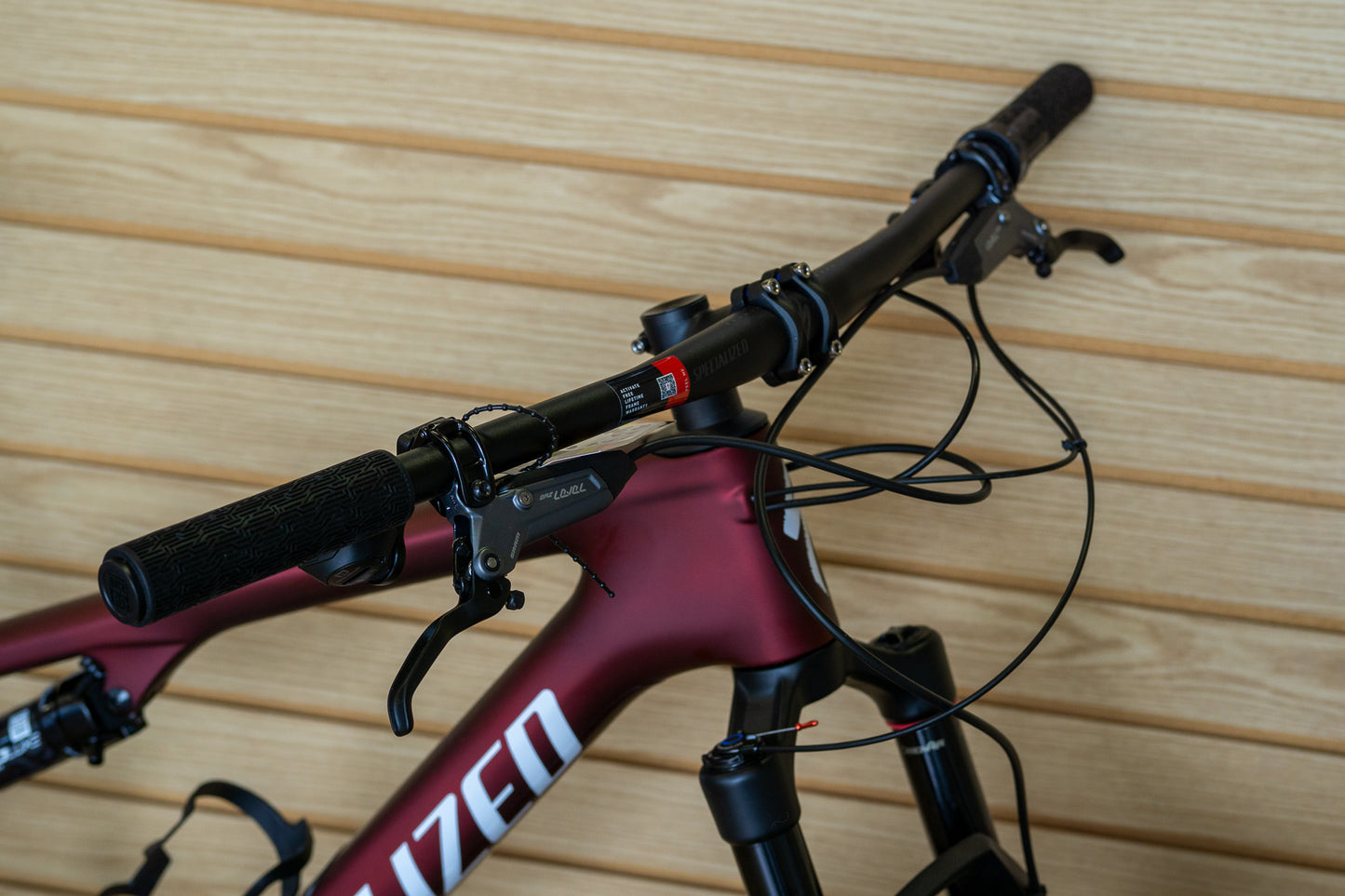 Specialized Epic 8 Expert - Satin Red Sky/White (L)